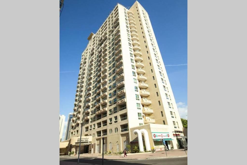 Lovely 1-Bedroom Apartment In The Heart Of Dubai Marina エクステリア 写真