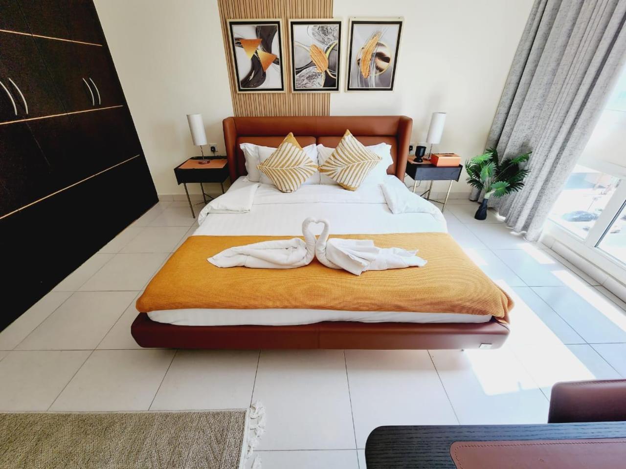 Lovely 1-Bedroom Apartment In The Heart Of Dubai Marina エクステリア 写真